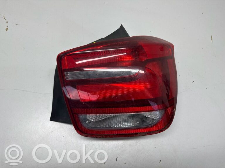 0101770675f22a667f21fc163f97095b-06266982df0854747552003f5414a877_rear_tail_lights