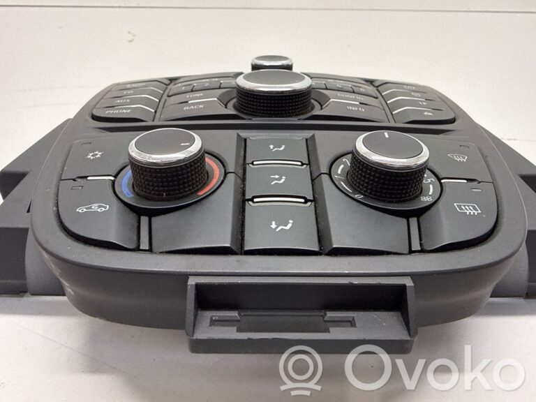 0154f319ba29f73399eaced05a0f1431-2326e7b2b19b03efdb62104d2b41fa83_head_unit_multimedia_control