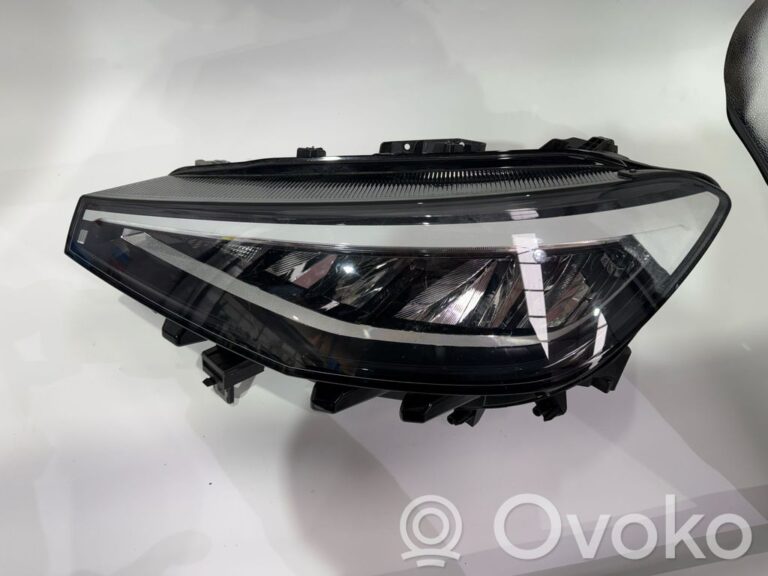 155c38d8022d83c73965e868c9de3bf2-9626780a374fd6d2b3a51b8620f60272_headlight_headlamp