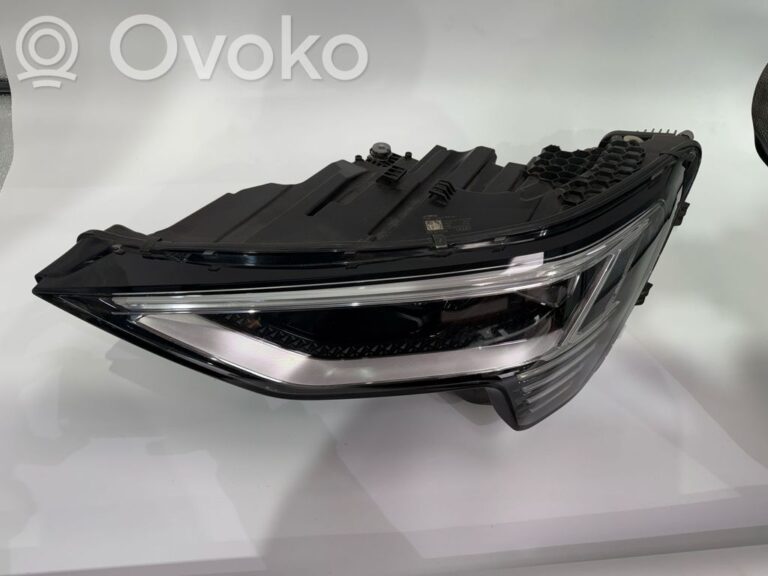 166d11c56507581486a2825ab913bf44-168ce1ca700bf9535e4e55548388e075_headlight_headlamp