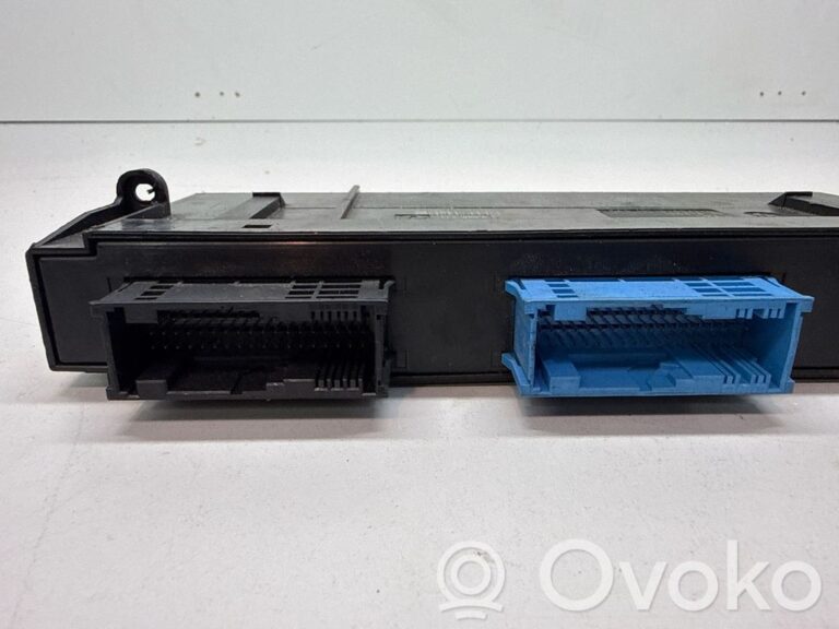 1adf740f5693d9110023cb3fc72ca5e4-e016dd2544d3b6ca93cbf3dee096ffa0_comfort_convenience_module