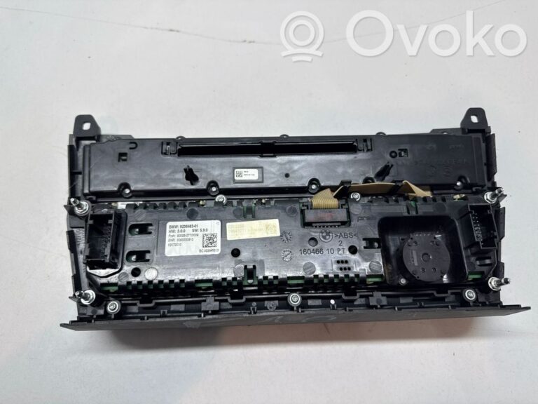 2c1b2a45679ed703c95b2602ebc91dca-06a5de065859fed15f6c380195706b68_climate_control_unit