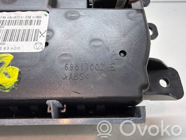 2c31c7c001cd724482c87f07f75299e5-674202b7a24a3c35586adf3e6f14c8c2_climate_control_unit