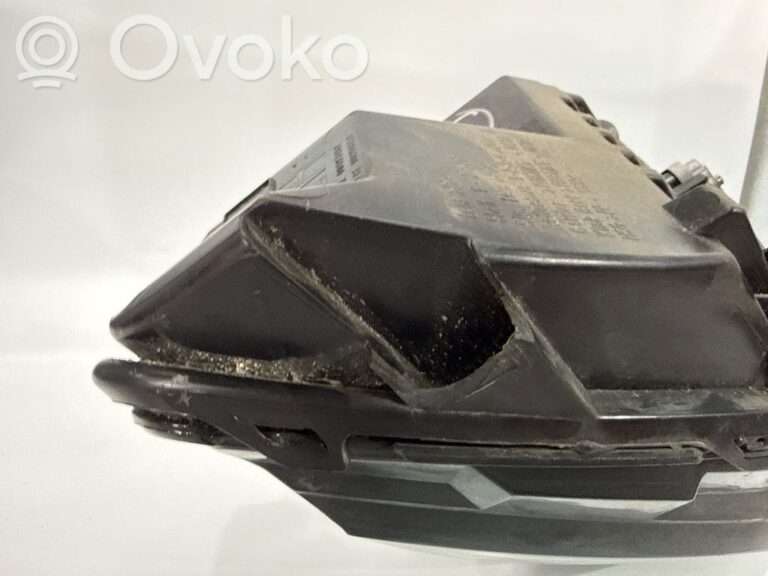 3b5d6f3f2cabd85973d2436fd3416178-5506bb9f1006425c81e489abf09b7ab5_headlight_headlamp