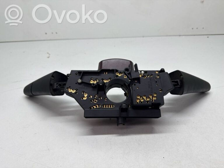 3daedcf9e19027d67cd056a5ce4c082c-51676b0030a7e7d8b79f031eb9ce328f_wiper_turn_signal_indicator_stalk_switch