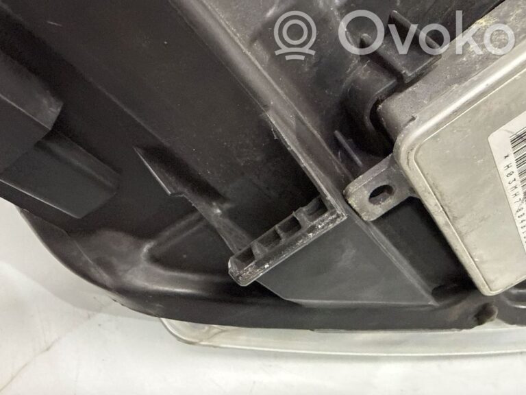 42bedc689c1d46d80dcab8bcf49f4383-8ef8ecfa67196d35d184870e5ea8bb7d_headlight_headlamp