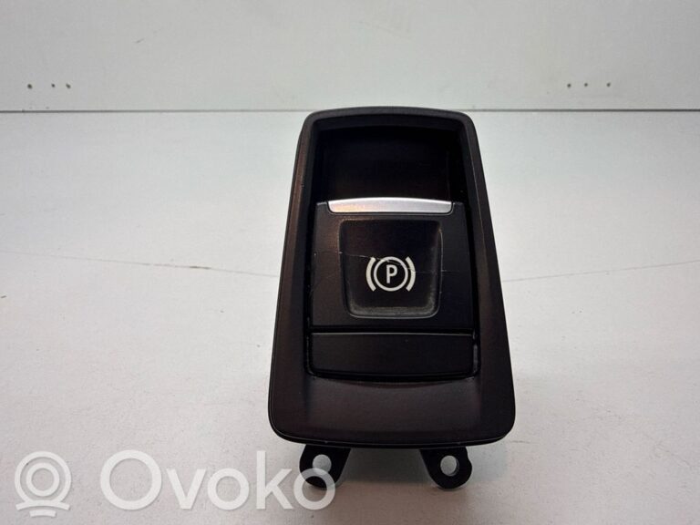4488589582ebb57912f08a5a69ef533d-7a7c7037a28746e8afa01b8a80617e3e_handbrake_parking_brake_auto_hold_switch