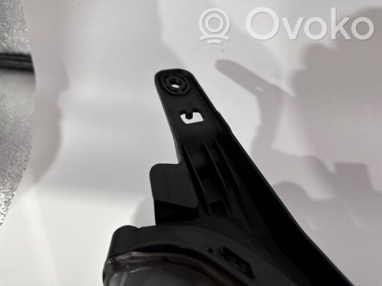 498812f9fd8d797a71b2352fd4789fe5-9584606e567afca972128d3beae5711f_headlight_headlamp