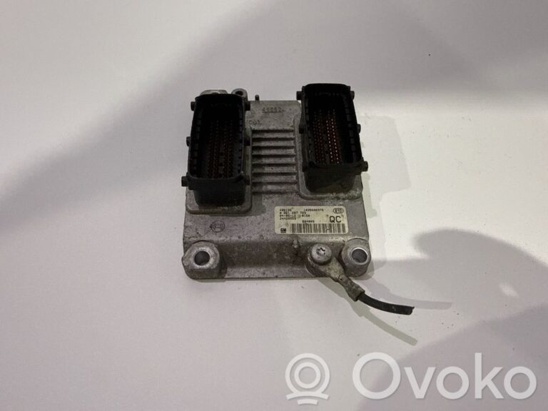 4ea4ff52c83583f9c208258072fae1e0-d3def09597b5ba6761c4b5b22a39656b_kit_calculateur_ecu_et_verrouillage