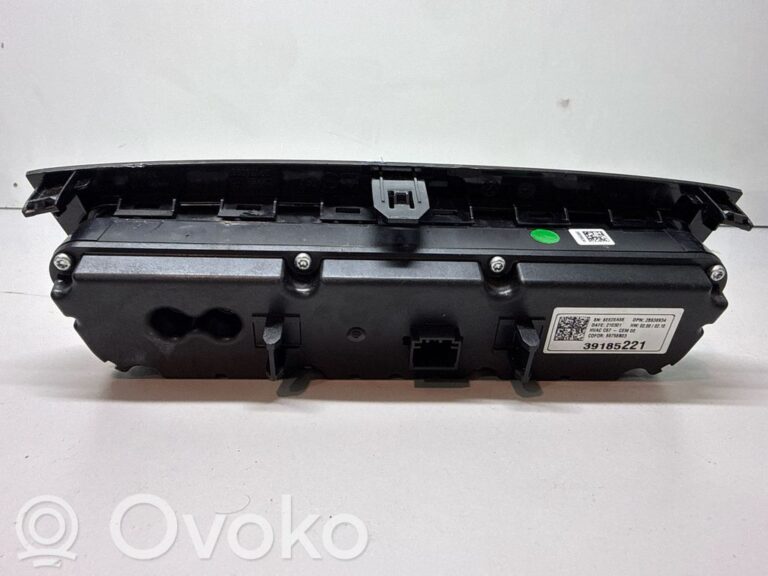 4f80566016e2d9fa9766221d38cda7cc-e4ed88087b65d9b49d2bffc96f0fe5ff_steering_wheel