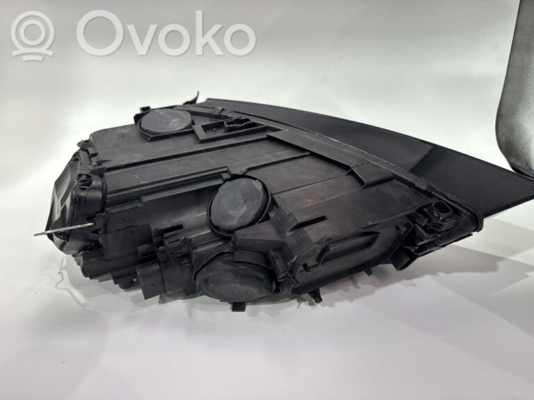 59a9f6a1bc909f5f4be1bee4621a885f-f3f32075b3b0bf07f98f102d0243b470_headlight_headlamp