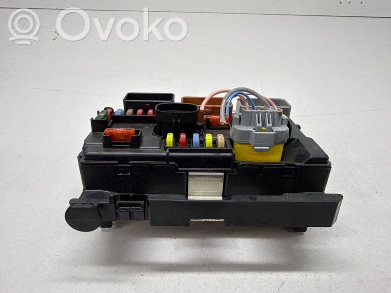 5fe52657fc7a6efc75bd44928da22360-7b32faf5f82ff483f8099ebdf361d148_fuse_box_set
