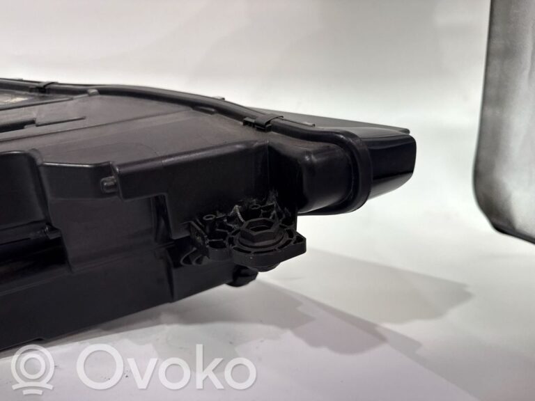 618fdd492ee9eb9fcda889bbca0f2cda-b8b1bcf657a4fa4679dc64c250050fde_headlight_headlamp