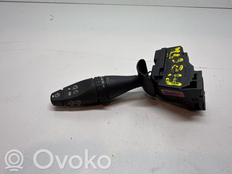 6d08c4fa53a026efc8a5c76ebe37fdb7-cee034789fb0d4aec38d7e5b38acfe15_wiper_control_stalk