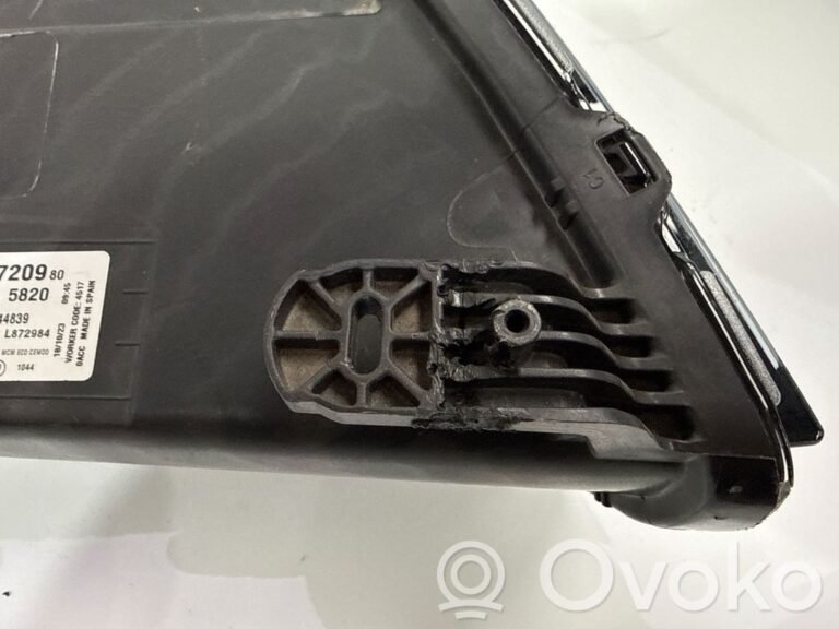 71ae716ae366d8ac372174f6a057ef8c-d2869b8339bd57a5c7ed897e06e2d56d_headlight_headlamp