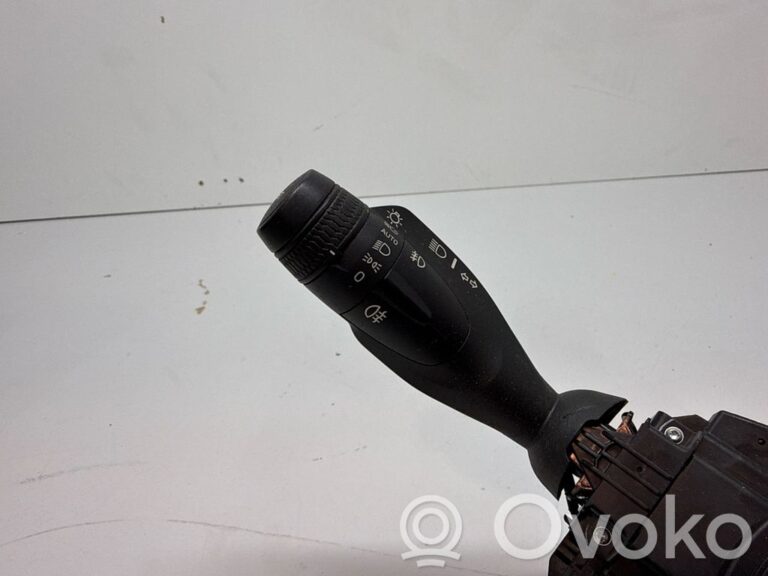 72e817c57bca1ffafdbeff21e7218b5d-1921ea6559cdad858aa521bd84989e72_wiper_turn_signal_indicator_stalk_switch