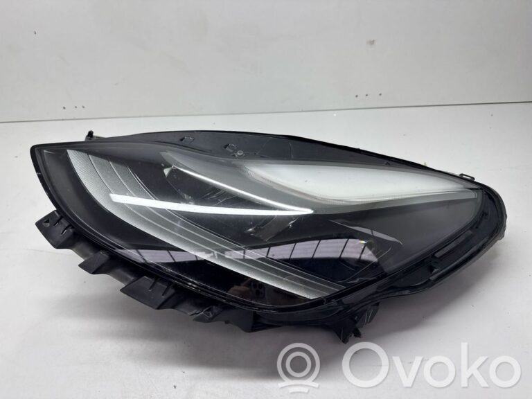 7cc2b34ce250dd11534f6dfe843aa85a-99e8651ef5fd878ca7ae01b9253fc15f_headlight_headlamp