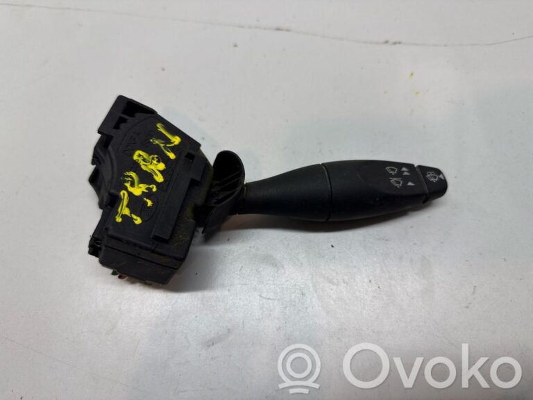 80d6c2ac43cecf1119abad0ac8bfb1a2-4490e860f2b80608429ce3d4b59c7d6a_wiper_control_stalk