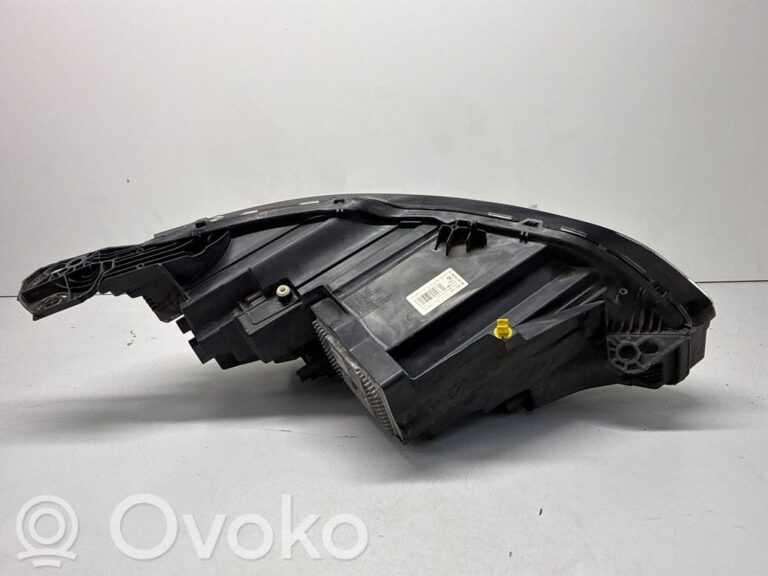 8b548dea87a75648f62bf941c78703a2-1901846d3dc704232d2e7428998e790f_headlight_headlamp