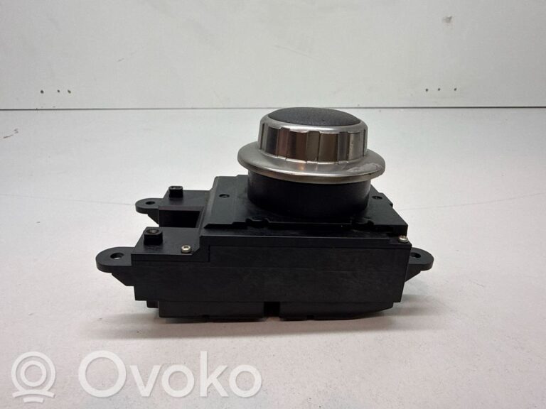 8ca356d5e7965441c4306913be52a75f-6f250e08acf7e86518ef27e854e88c4e_head_unit_multimedia_control