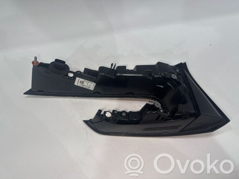 96e10074198e07ca89bf7504900dbaa2-fd84e39633595b65b2b5f8dfcdb53670_rear_tail_lights