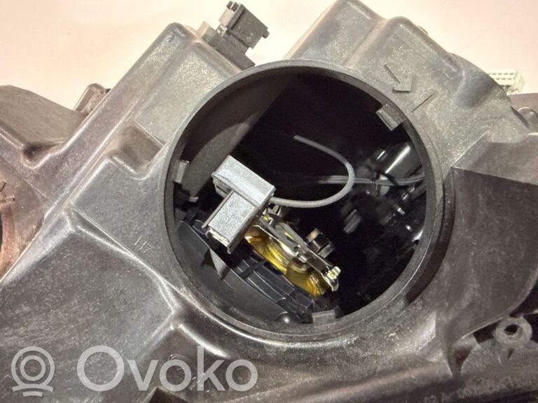 98fef185f605d3596b2911c2bedda107-d1fb9ae19bcb79022a16cb1e5ddb5e3b_front_fog_light