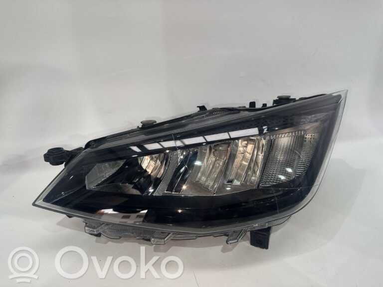 9a62e77918256e477a0322f45d64a9a0-7dc8c7d914267a67f93331aa992eea5d_headlight_headlamp