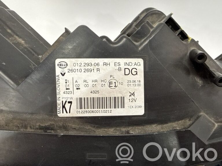 9ba8de9020c99a5395294cc4ea42110f-bab53166fe0f1502c1409937cd3c892d_headlight_headlamp