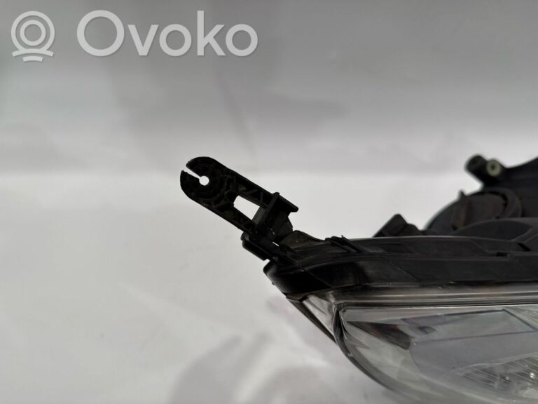 9ce6ae41a02f82f1f610787f6de8ab30-d510c75190a66185ea8067181fe1f6ac_headlight_headlamp