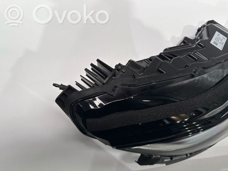 a510647ad434fdd6ea33eca202b9fbdc-dc20c31cfdeff57c1c8ce4a1f023dc91_headlight_headlamp