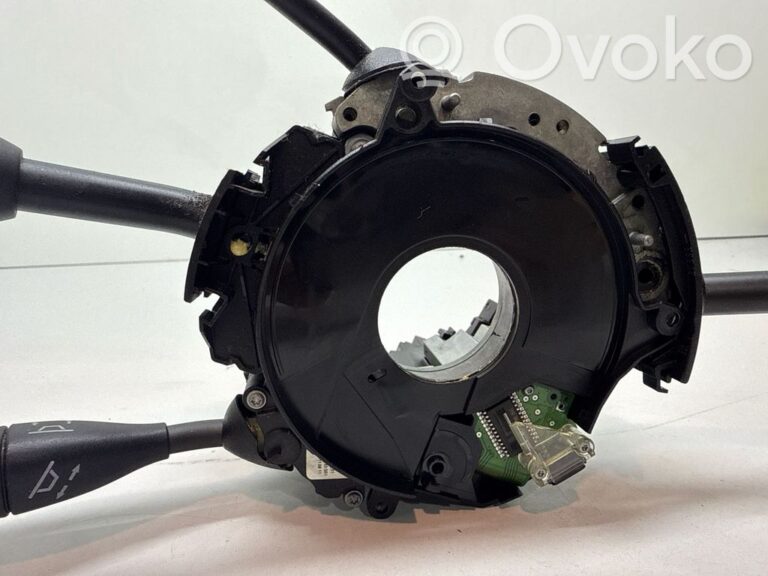 a5e3f792168ad7a9bff960d5f71cc625-52a3ac1caf4770f389f47e2399e19c29_wiper_turn_signal_indicator_stalk_switch