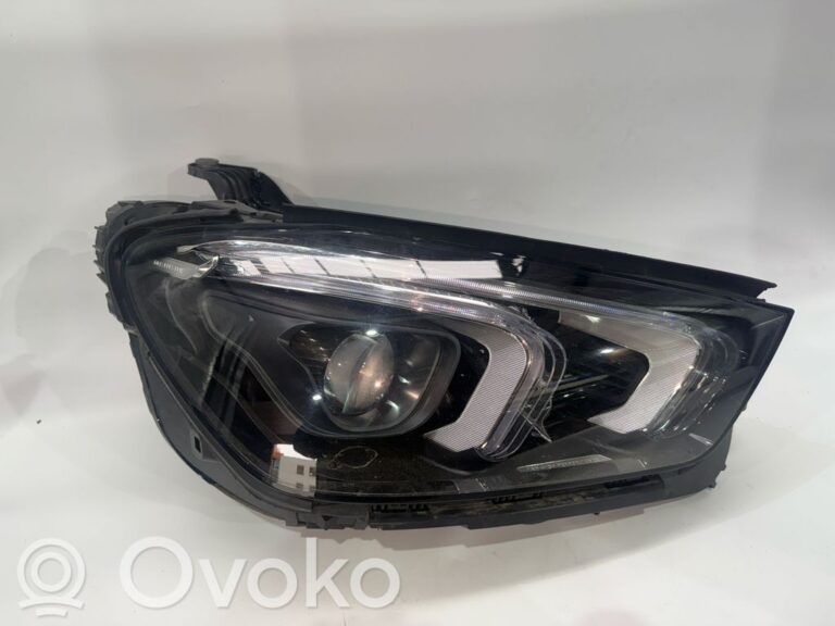 a711d9eb8cea9bccb51dc726ee1c107f-96c9aa42e67b1af258c7db87f7972cc2_headlight_headlamp