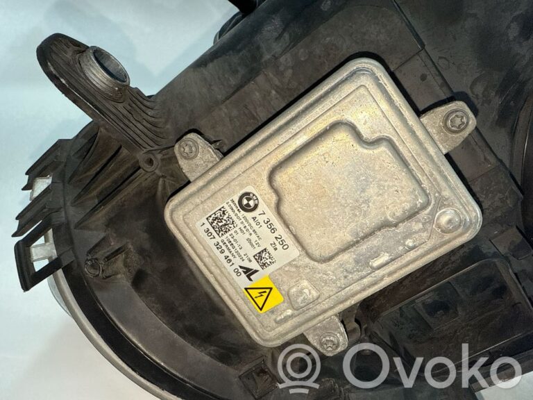 a82c67bd3faa75f583c934b7e50ddf64-64fd222ef2788ea91454a220e797ed46_headlight_headlamp
