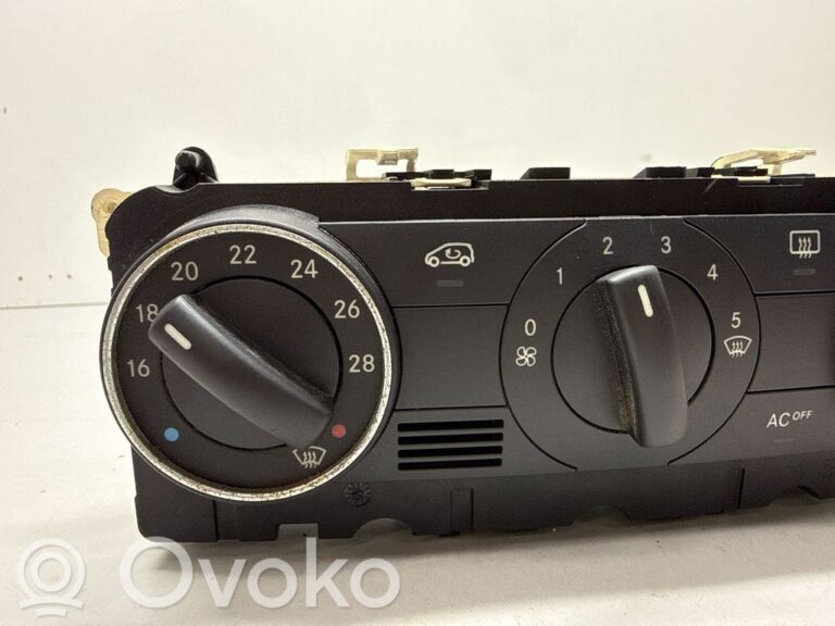 b55f5f780ca83acca657f40a0a0a3641-5110870b0cd3f58357daa4fed7c0079e_climate_control_unit