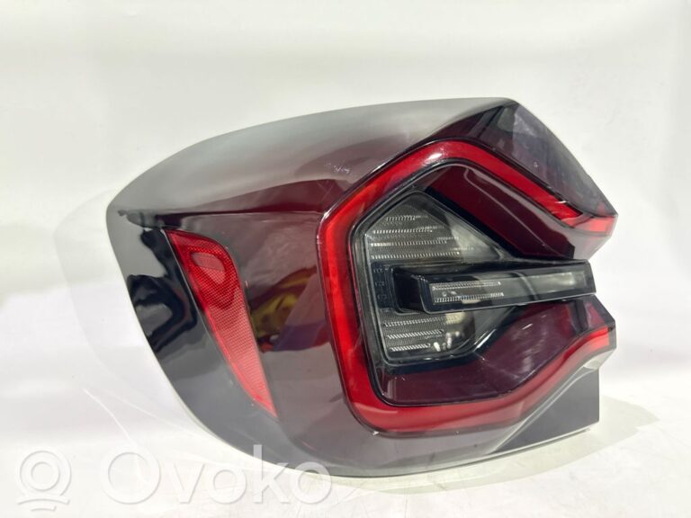 b7faf4eda3ddbec951c807e3f073d20d-14503f6cac7b24fbdf24c8cf3b4814e5_tailgate_rear_tail_lights