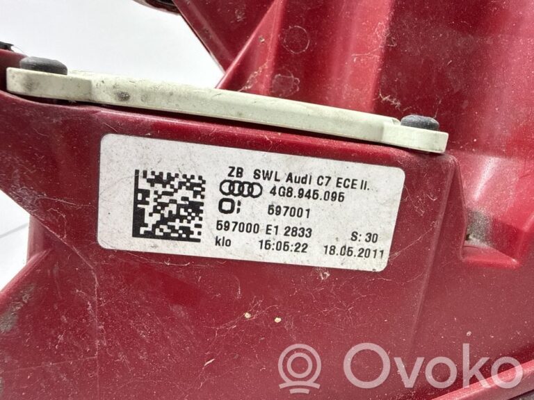 b9cbb18922d775df174e8b747a3da3d2-897b2bfb4ea8b899704e0393a4d6fe0e_rear_tail_lights