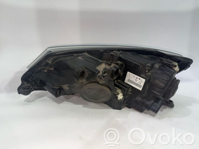 bcf99cfcf06d2fcc809b07fb022a8c07-081fb85962244915a2afff5f42200978_headlight_headlamp