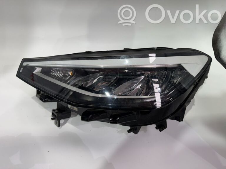 be52e0bc85f4c8e2ad1e044e547462af-4fba20f5cabe2c2c84a7a6d9a50d7f73_headlight_headlamp