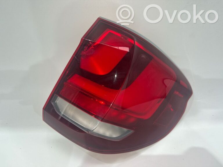 c4bede6b830613966deabfd734d6c3ea-f6f4dbb97666a8d3ef27dc334c6b8bae_tailgate_rear_tail_lights