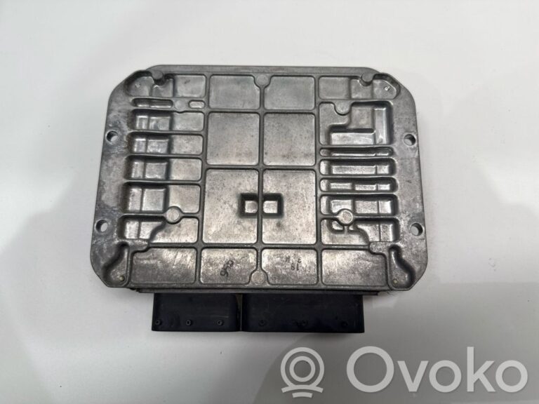 c5a92bd0556a1290761cee87a9cb09de-0042bbef8d67397061acfb32fa7b0c4f_calculateur_moteur_ecu