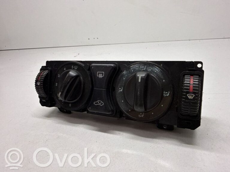 ca6e1b8f64c5470bbade8984ef7f1677-51e206ba8d9851b1cadf855827f25f60_climate_control_unit