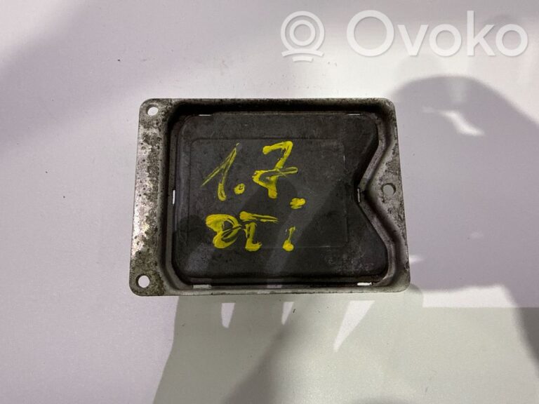 cb811d0bdd18877bd3ab2924d5b9e1b6-c8fcaa39bf6534902a6c93802e0678eb_calculateur_moteur_ecu