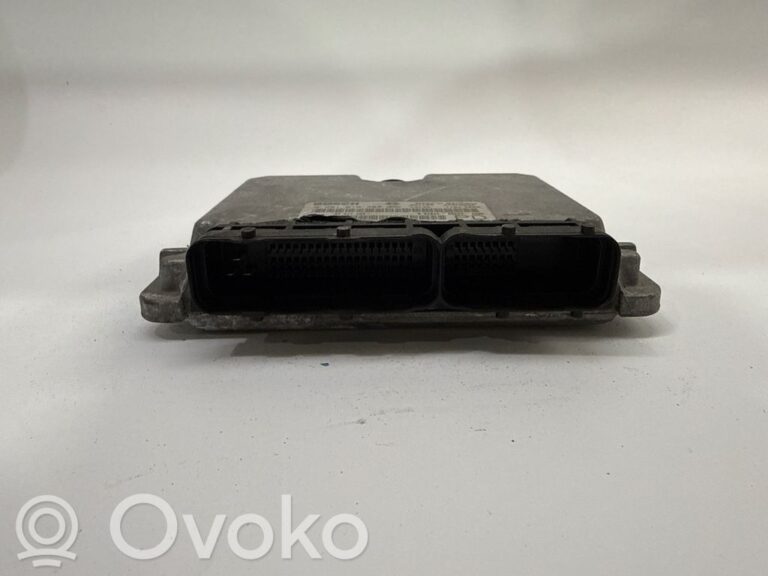 cfde78ecdfcbf9d7897e3cc7e4d13429-5aad35afc2ba9faf830724ca28293546_calculateur_moteur_ecu