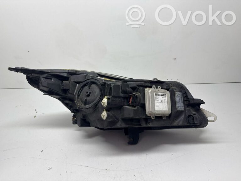 d2147a0090609c77a16a66579ac48e8c-4c76b0e481c29d267b361659708df83c_headlight_headlamp