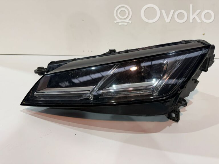 d2310583b390826a98867bc09f63e7bc-d8e3997b271d67cdf3774ac6f39cbef8_headlight_headlamp