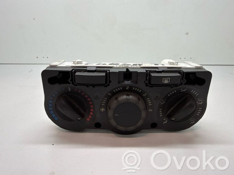 d37db7f3bf25979ed33ca9831fb5093b-40cc9194991155774c5ff2b6429f0c9b_climate_control_unit
