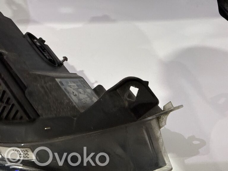 d5c8b77510ffd680938c46b786f2fefb-25c0f2a4114027f6db823d6407fa9886_headlight_headlamp