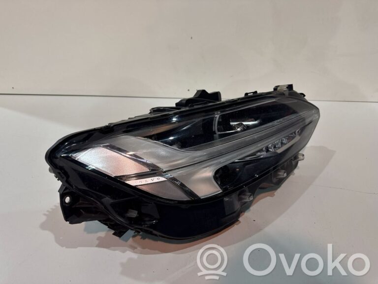 ddb894cdc3bd68622cd10126c2e0916e-8e680ebe9a5c28cda99c8b71986499ef_headlight_headlamp