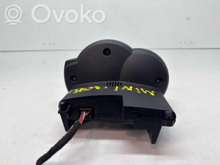 e088efabaec0e2930d3cb8b9d6656606-76bb2e0a1a088086b144b5b8db6791a1_speedometer__instrument_cluster_