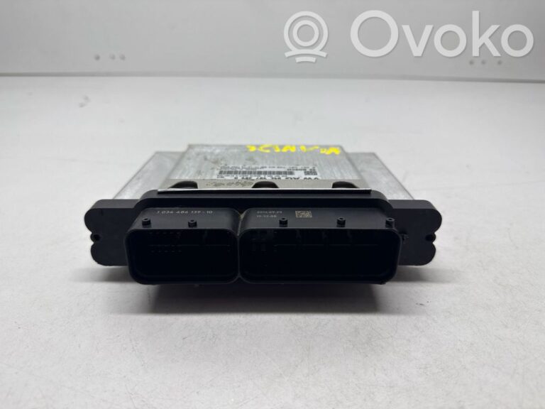 f3abcf40cb670c79490f07276c006e32-9ee8e58295cef46447d937f5554ba031_engine_control_unit_module